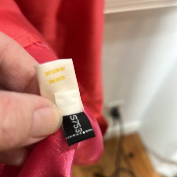 KATE SPADE 100 Silk lined dress. - Picture 9 of 13